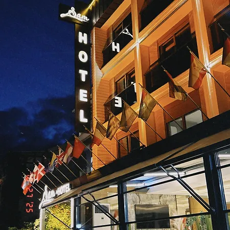 Hotel Sam *