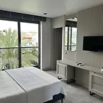 Hotel Sam