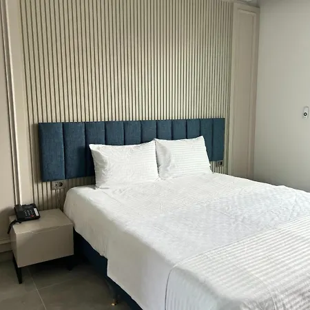 Sam Hotel
