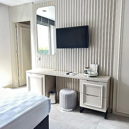 Sam Hotel